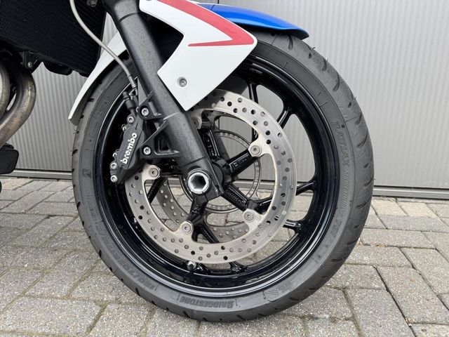 bmw - f-800-r