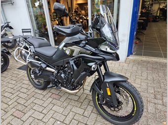 Cfmoto 800 MT Explore 2025 nieuw