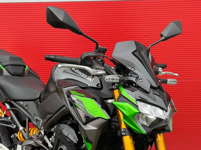 kawasaki - z900-se