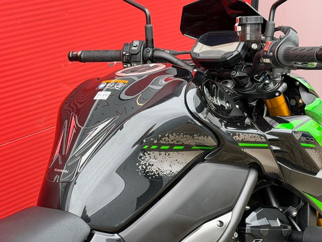 kawasaki - z900-se