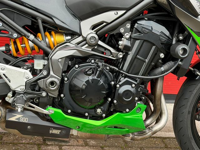 kawasaki - z900-se