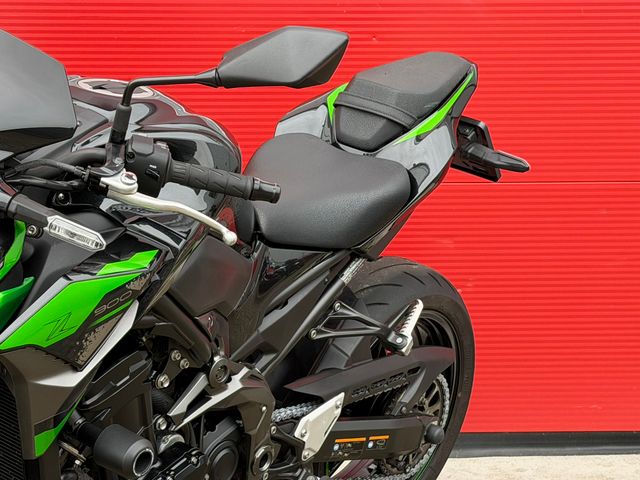 kawasaki - z900-se