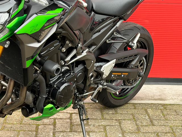 kawasaki - z900-se