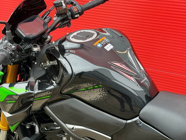 kawasaki - z900-se