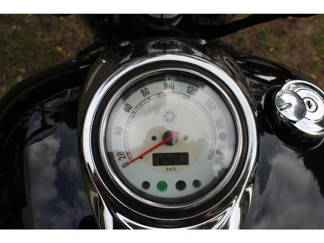 yamaha - xvs-1100-dragstar