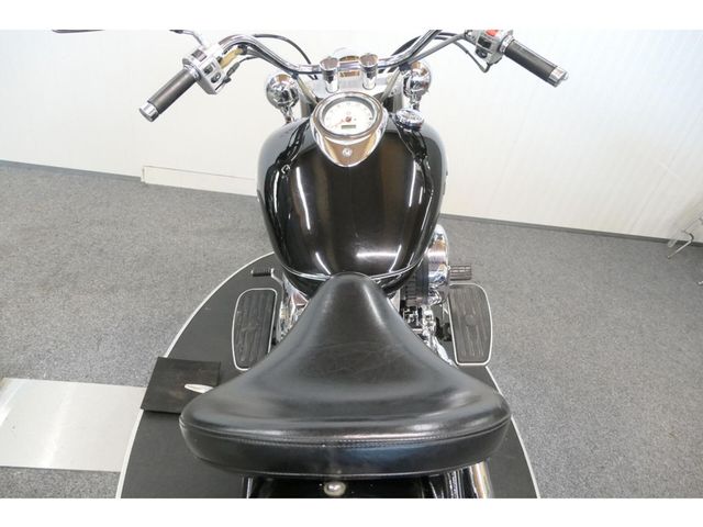 yamaha - xvs-1100-a-dragstar-classic