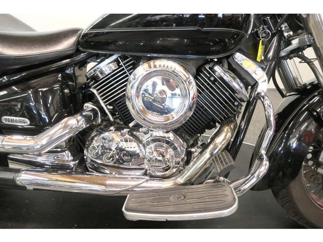 yamaha - xvs-1100-a-dragstar-classic