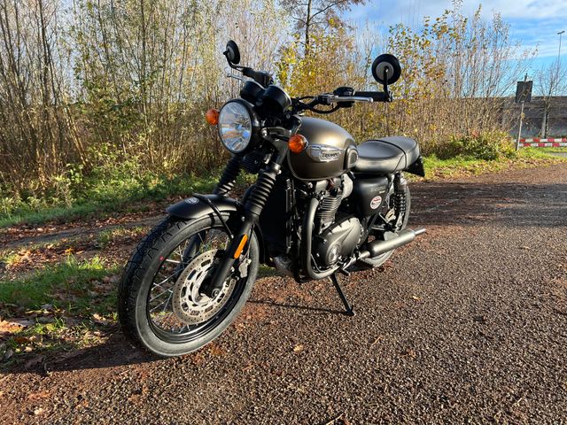 triumph - bonneville-t-100-black
