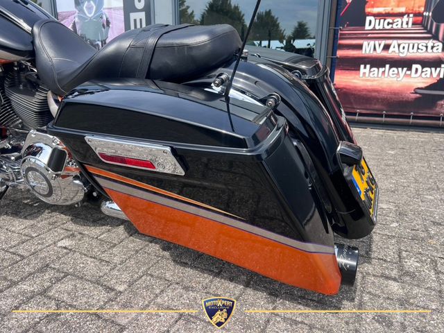 harley-davidson - street-glide-cvo-flhxse