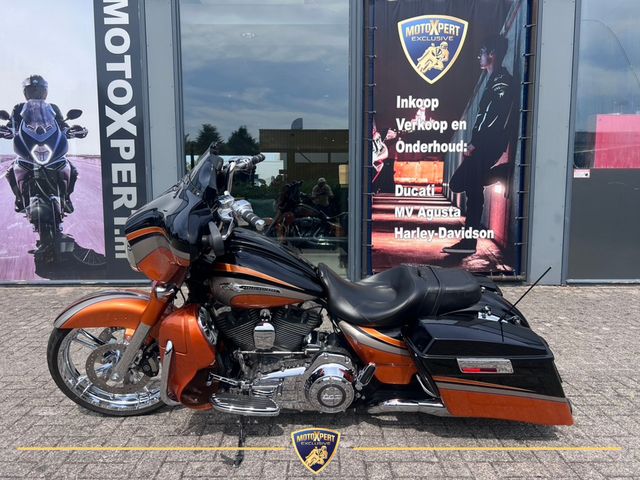 harley-davidson - street-glide-cvo-flhxse