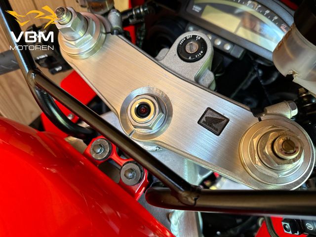 honda - vtr-1000-sp-1