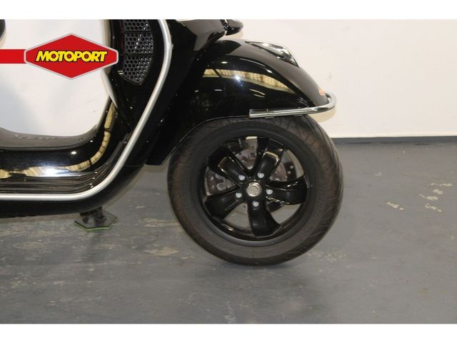 vespa - gts-300