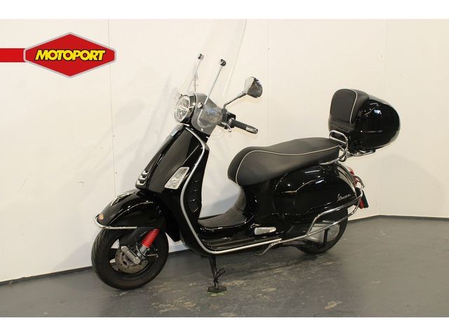 vespa - gts-300