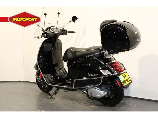 vespa - gts-300