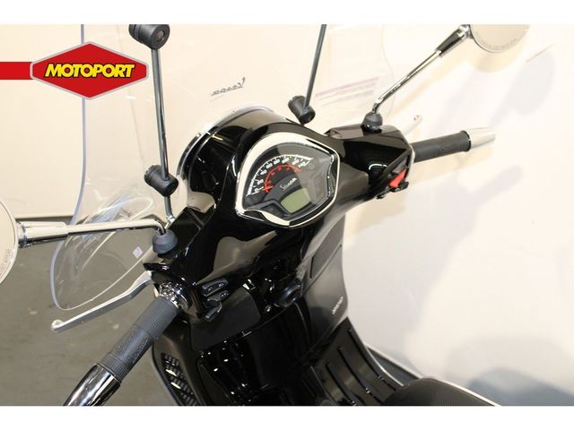 vespa - gts-300