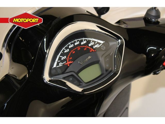 vespa - gts-300