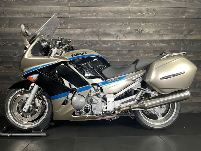 yamaha - fjr-1300