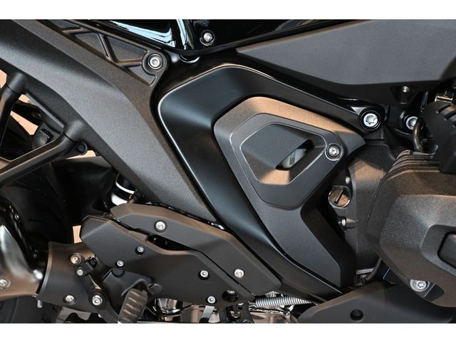 bmw - r-1300-rs