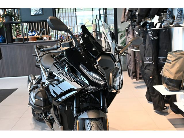 bmw - r-1300-rs