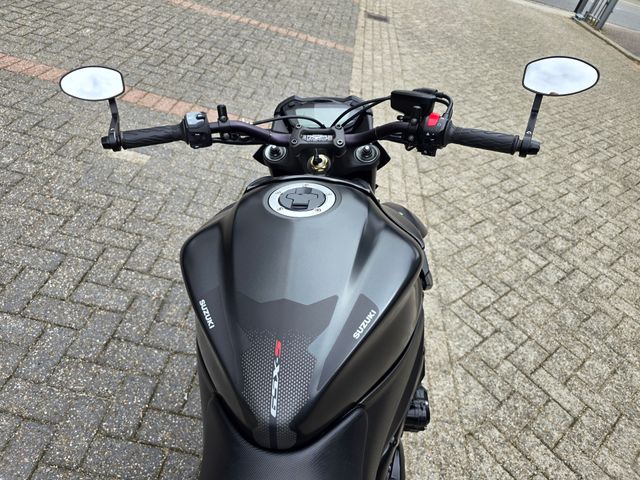 suzuki - gsx-s-1000-abs