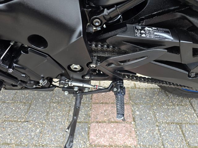 suzuki - gsx-s-1000-abs