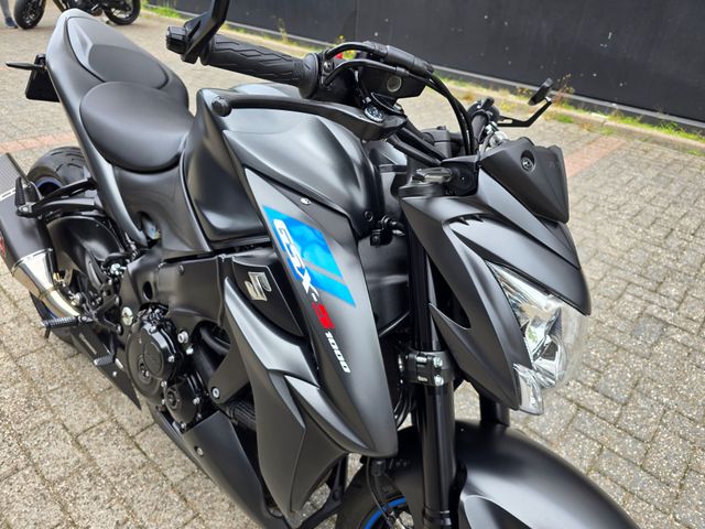 suzuki - gsx-s-1000-abs