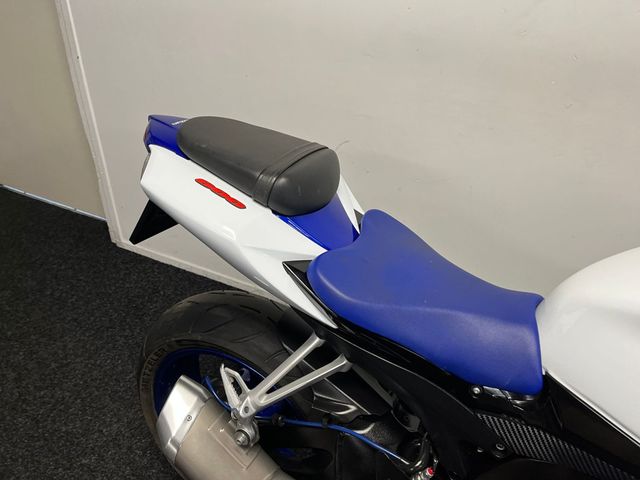suzuki - gsx-r-600
