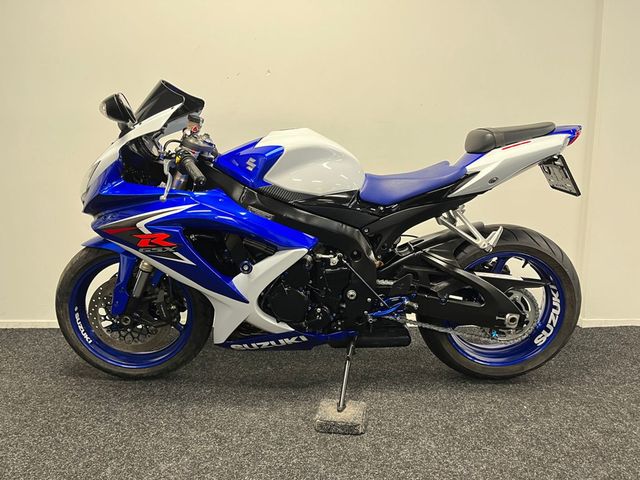 suzuki - gsx-r-600