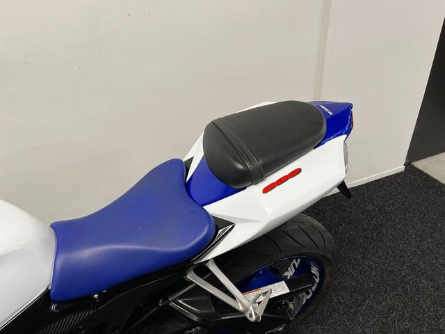 suzuki - gsx-r-600