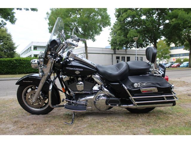 harley-davidson - road-king-classic-flhrc