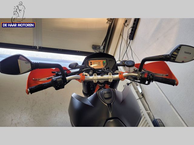 ktm - 950-supermoto-r