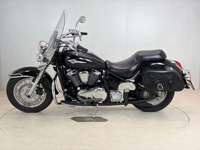 kawasaki - vn-900-classic