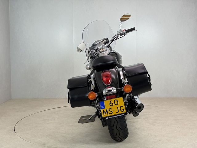 kawasaki - vn-900-classic