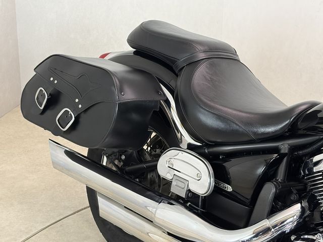 kawasaki - vn-900-classic