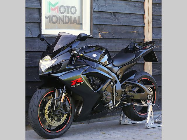 suzuki - gsx-r-750