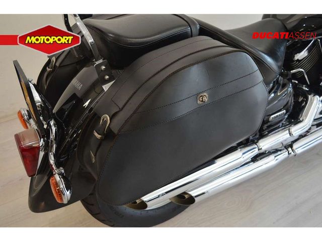 yamaha - xvs-1100-a-dragstar-classic