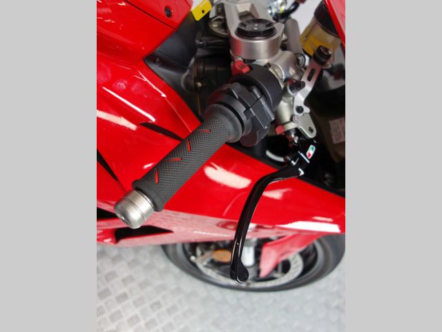 ducati - panigale-v4