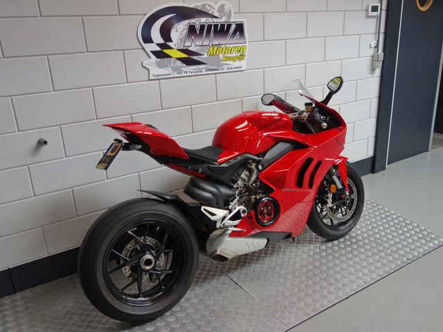 ducati - panigale-v4