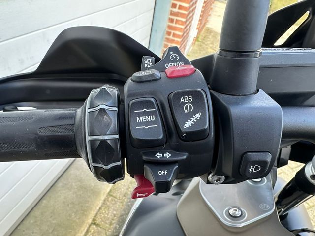 bmw - r-1250-gs-adventure