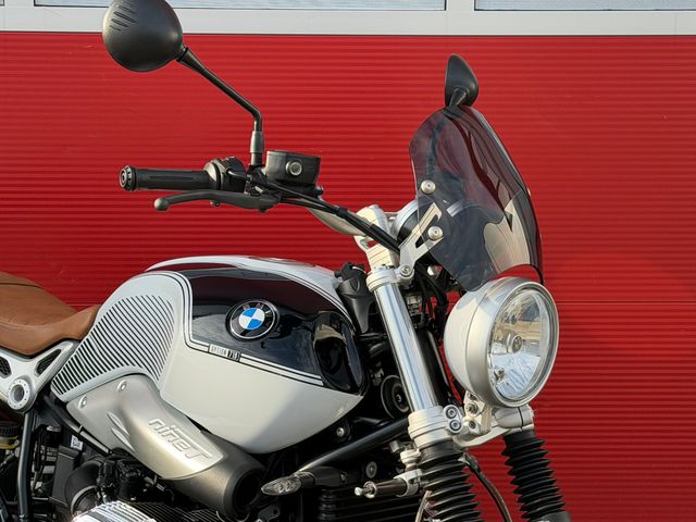 bmw - r-nine-t-scrambler