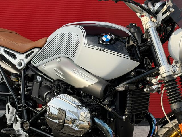 bmw - r-nine-t-scrambler