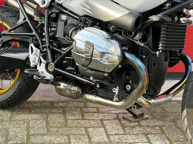 bmw - r-nine-t-scrambler