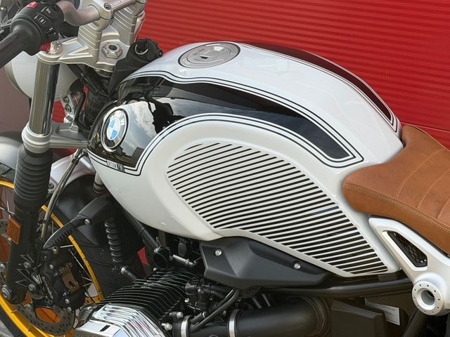 bmw - r-nine-t-scrambler