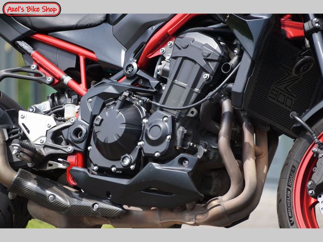 kawasaki - z900