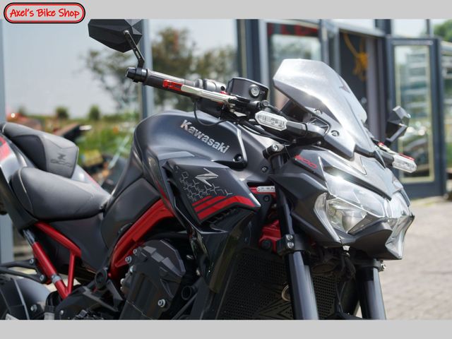 kawasaki - z900