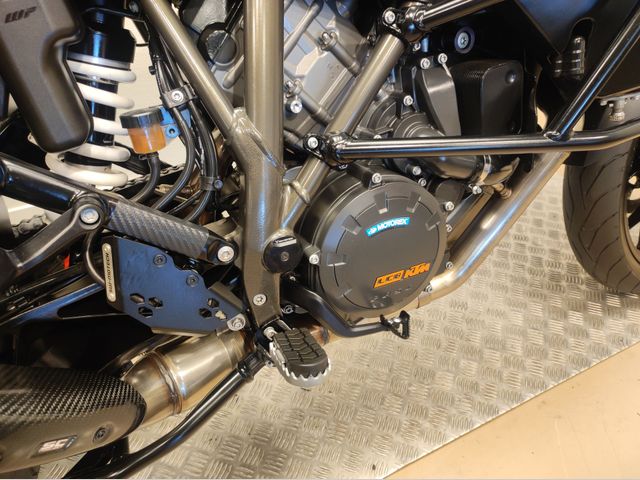 ktm - 1290-super-adventure-s