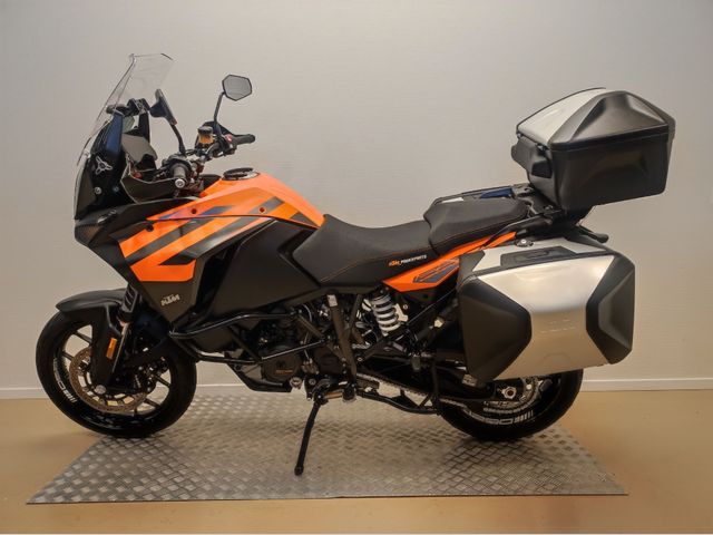 ktm - 1290-super-adventure-s
