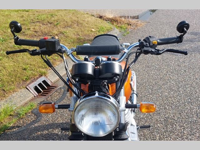 royal-enfield - interceptor-650