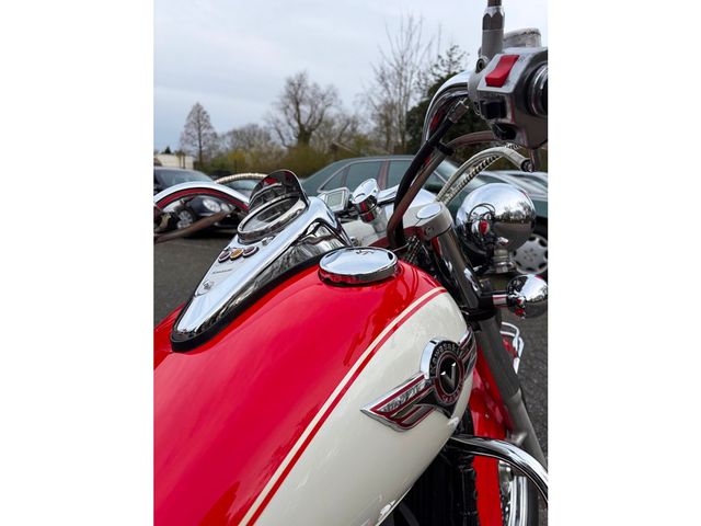 kawasaki - vn-800-vulcan