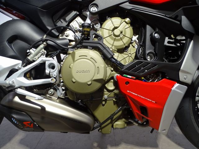 ducati - streetfighter-v4s